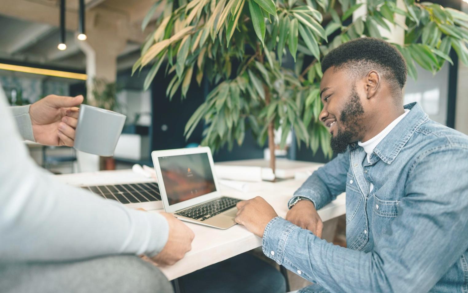 Professionelle Finanzberatung und Bildungsmaterialien